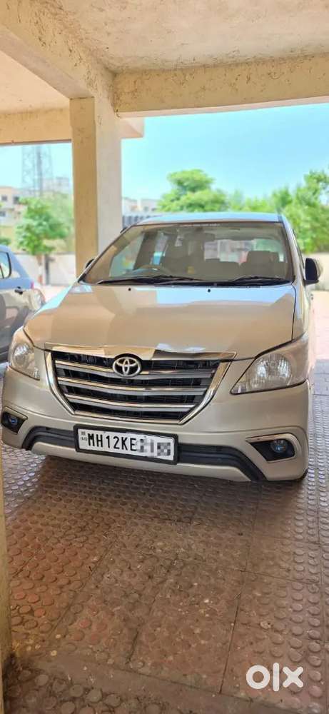 Innova 2013 Well Maintain, (owner No Dealer)