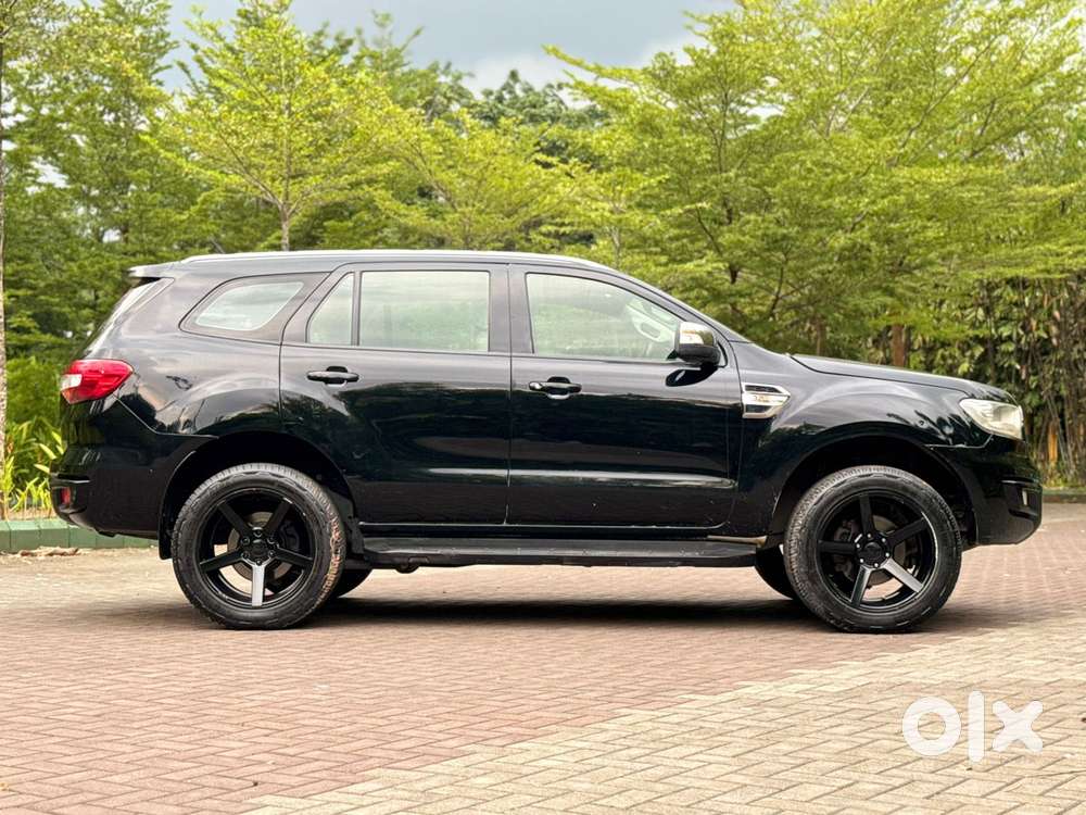 Ford Endeavour 3.2 Titanium At 4x4, 2016, Diesel