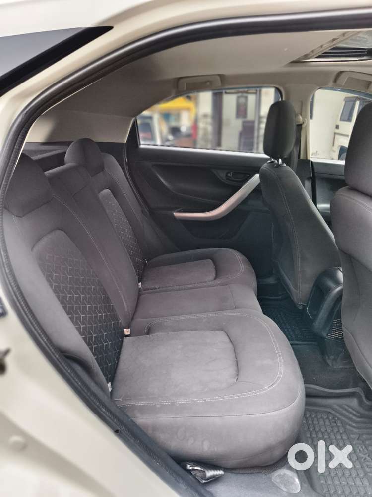 Tata Nexon 1.2 Revotron Xm (s), 2022, Diesel