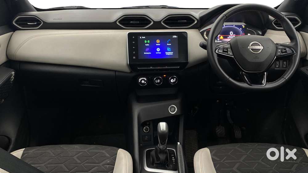 Nissan Magnite 1.0 Xl Turbo Cvt, 2025, Petrol