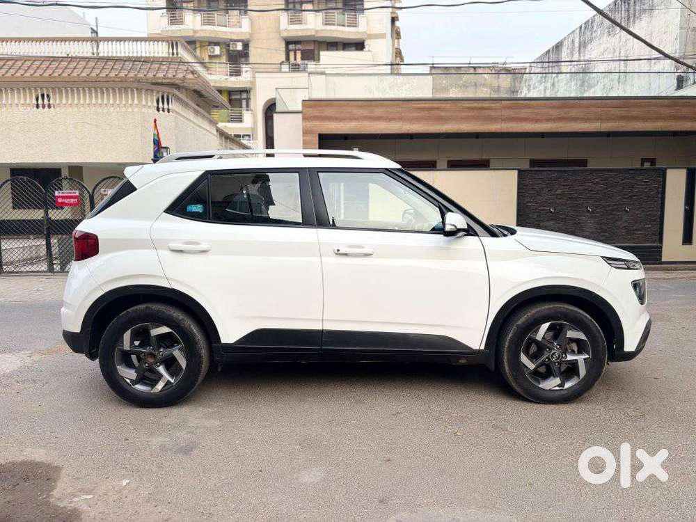 Hyundai Venue Sx Mt, 2021, Diesel
