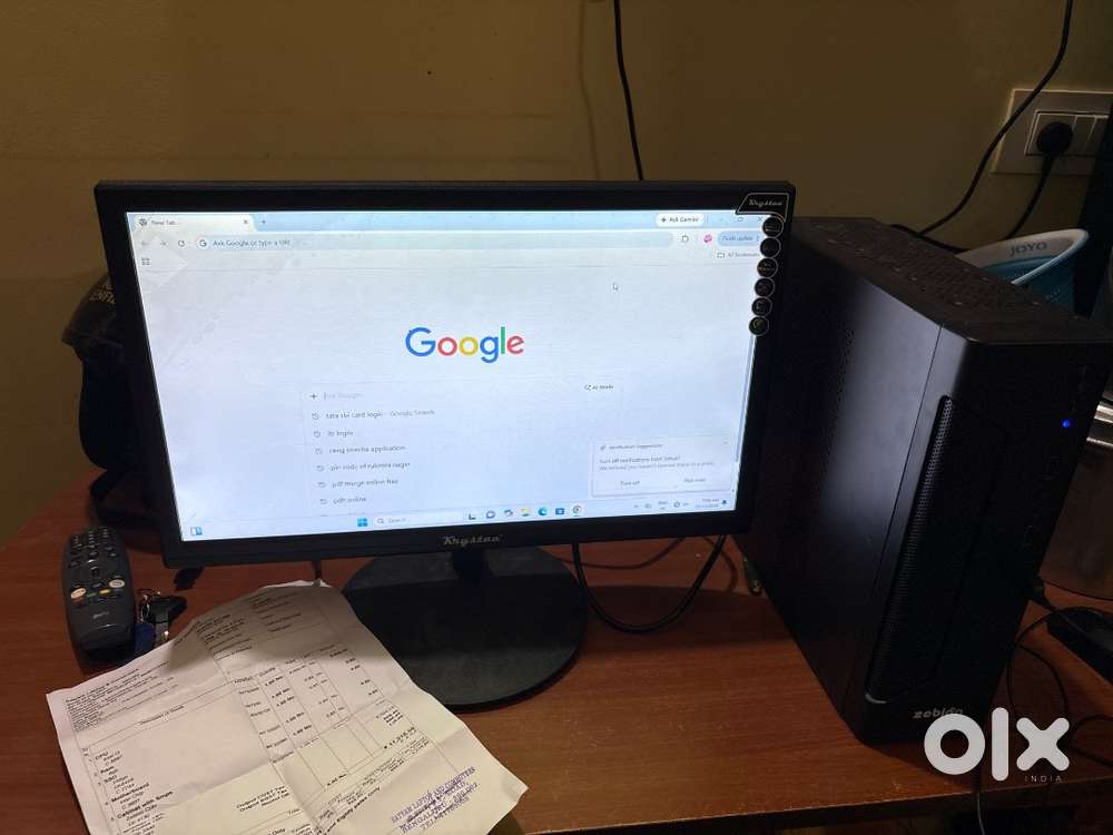 Monitor and CPU