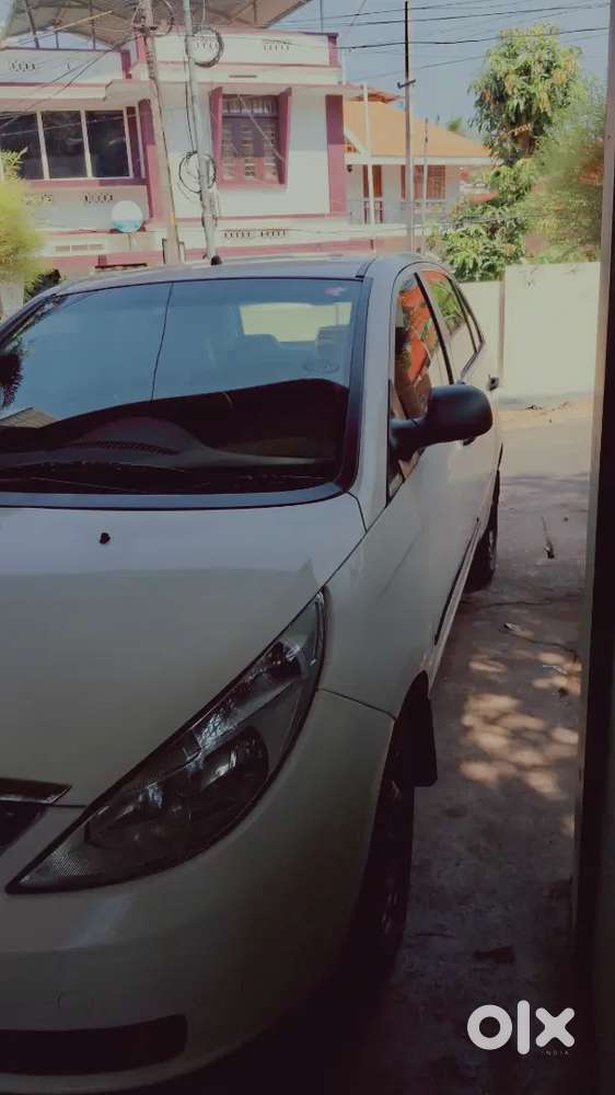 Tata Indica Vista 2011 Diesel 111000 Km Driven 21km/ltr Retest Done.