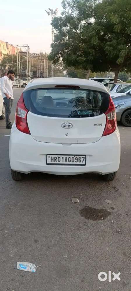 Hyundai Eon 2013 Petrol & Bs6 Cng Kit Well Maintaied