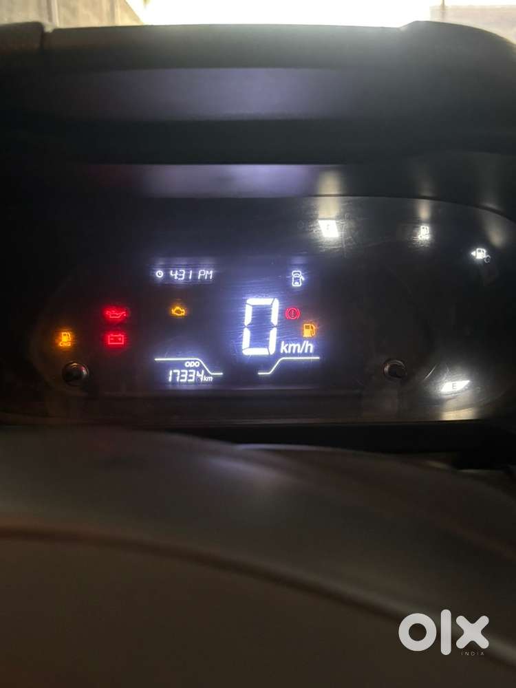 Tata Altroz Xm Plus 2025