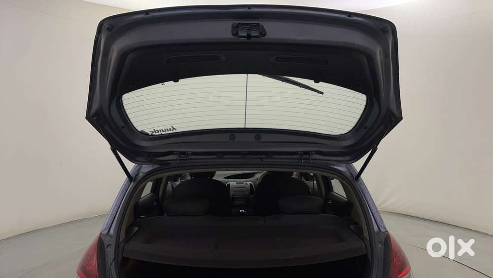 Hyundai I20 Asta 1.4 At Vtvt, 2011, Petrol