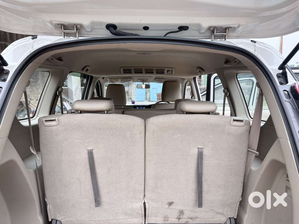 Maruti Suzuki Ertiga 1.5 Zxi Plus Shvs, 2023, Petrol