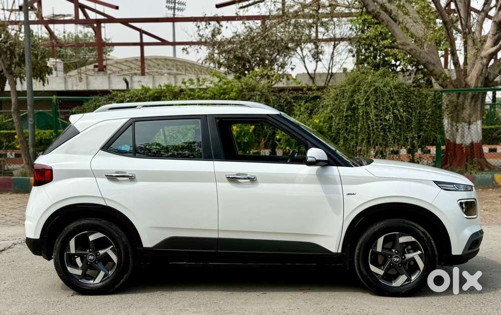 Hyundai Venue 1.0 Sx (o) Turbo Dct, 2021, Petrol