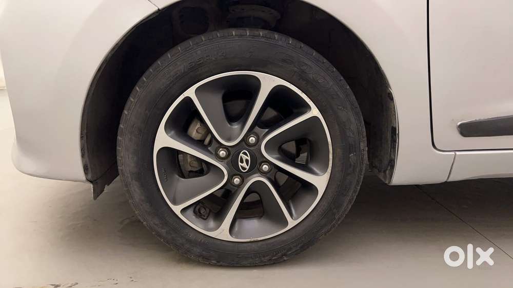 Hyundai Grand I10 [2017-2020] 1.2 Kappa Vtvt Sportz At, 2018, Petrol