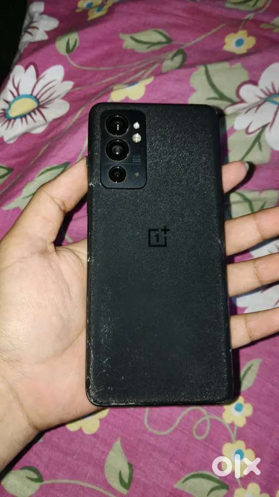 OnePlus 9RT 5G iC Problem 8/128gb with box - Mobile Phones in