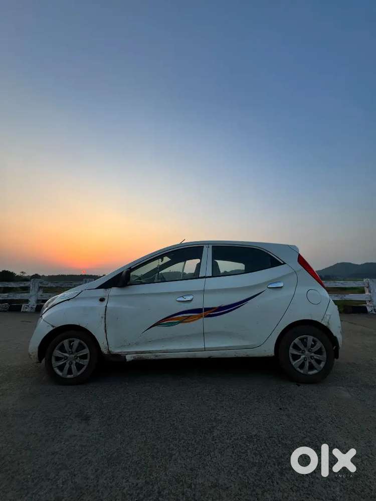 2015 Hyundai Eon Magna +