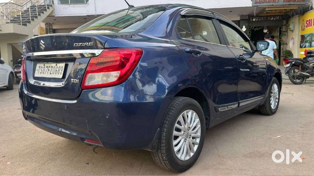 Maruti Suzuki Swift Dzire Amt Zdi, 2017, Diesel