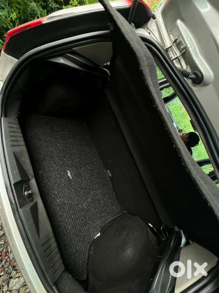 Ford Figo 2011 Diesel 76000 Km Driven