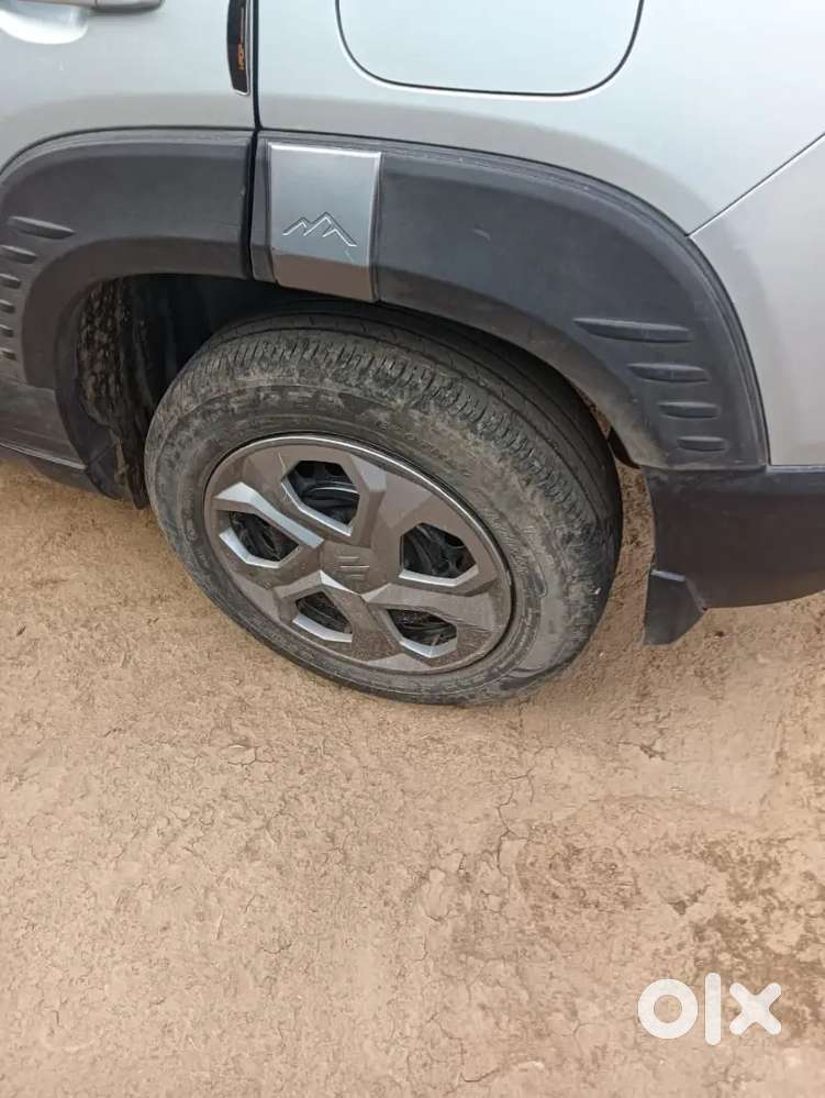 Maruti Suzuki Brezza 2024 Petrol 40000 Km Driven