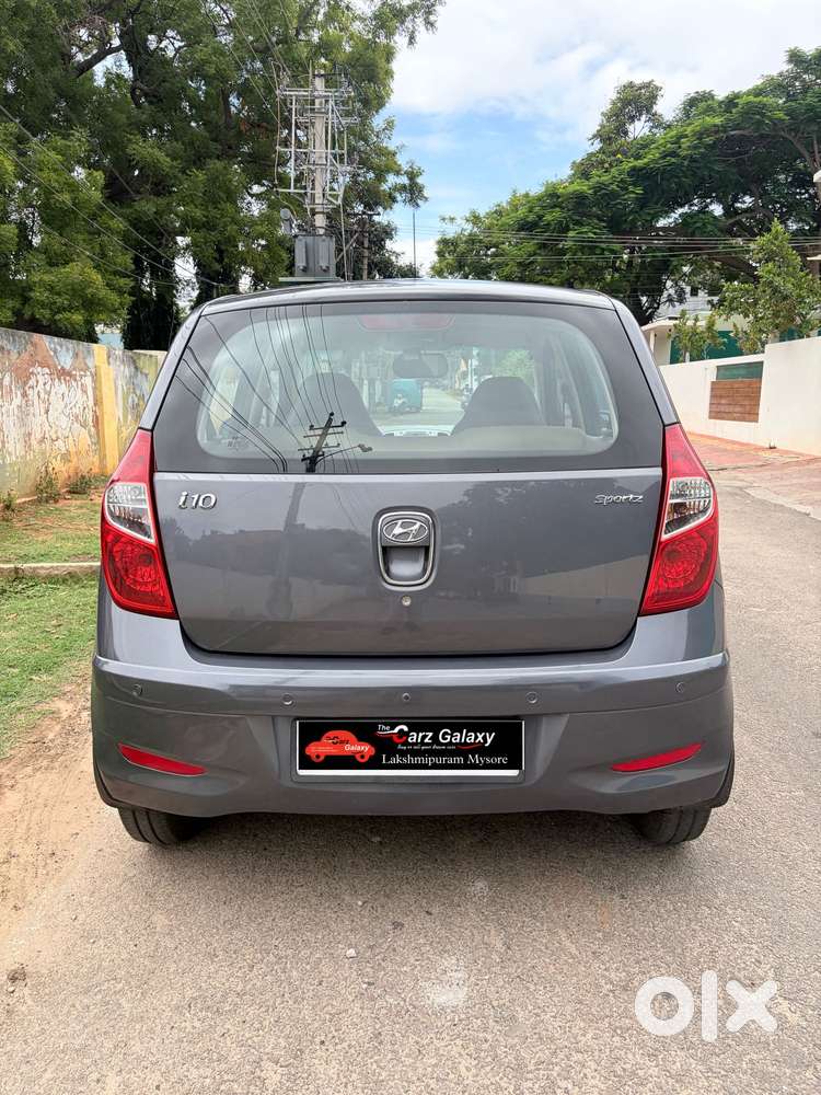 Hyundai I10 Sportz, 2015, Petrol