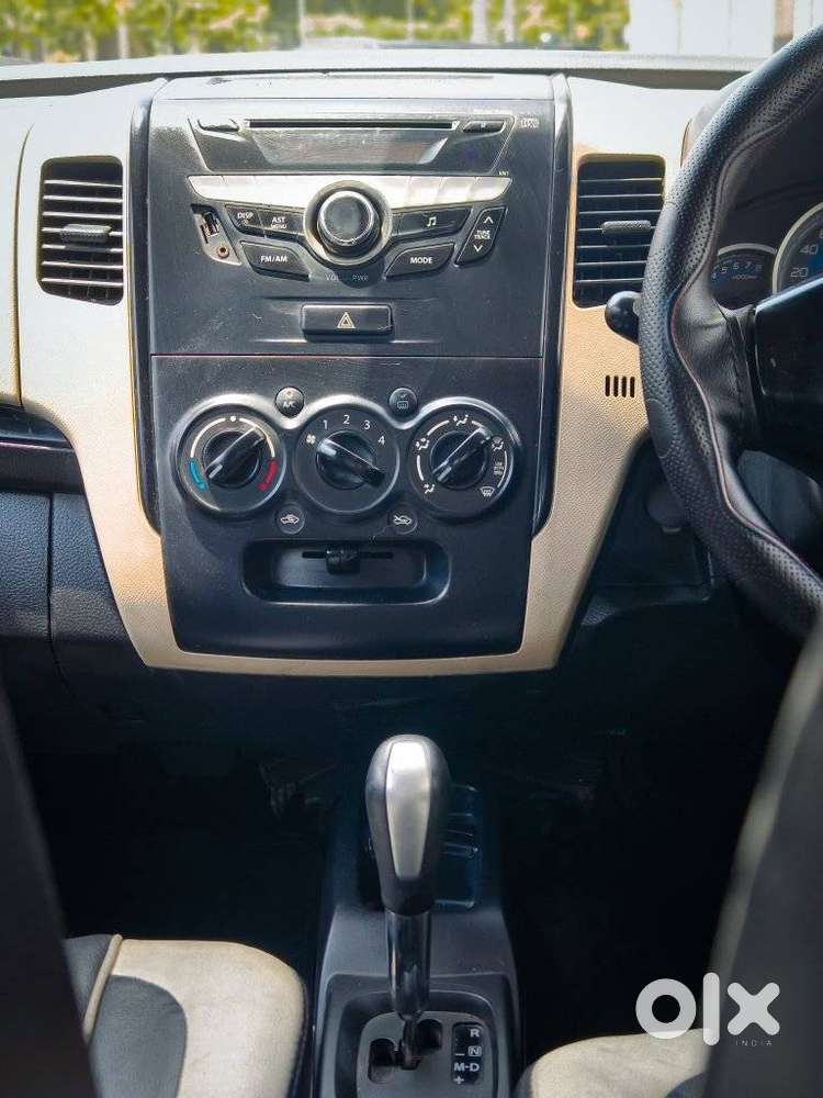 Maruti Suzuki Swift Amt Vxi, 2018, Petrol