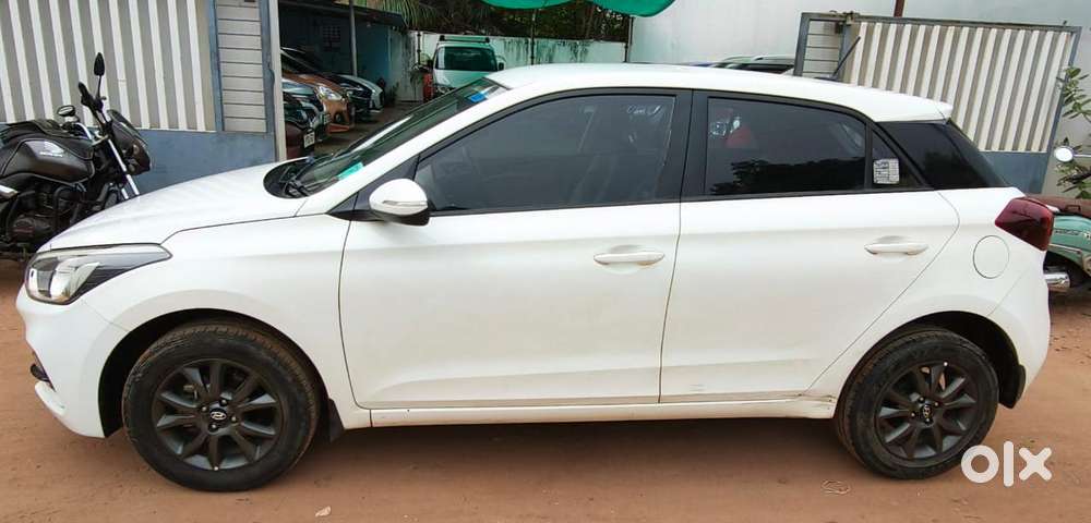 Hyundai I20 Sportz Plus, 2020, Petrol