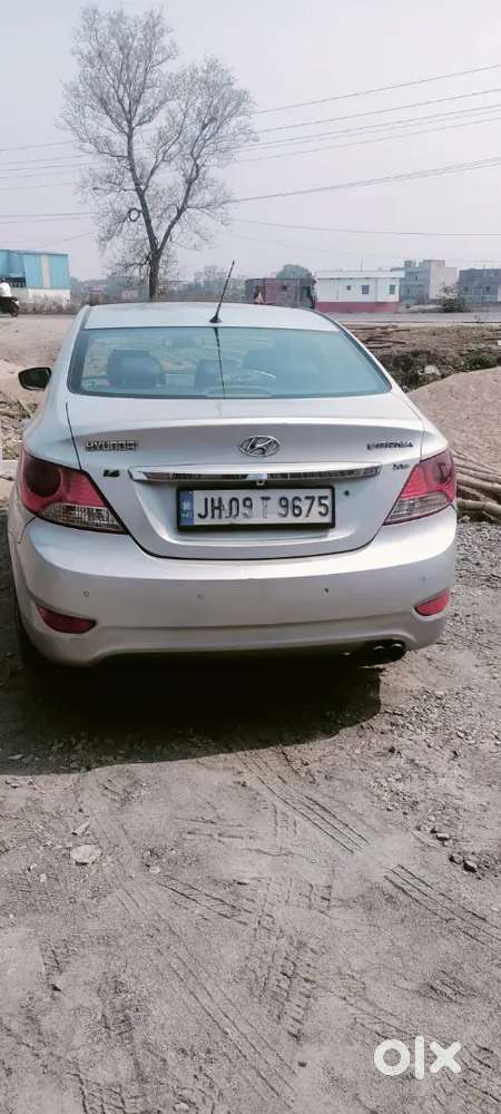 Hyundai Verna Crdi Sx 2013 Diesel Manual