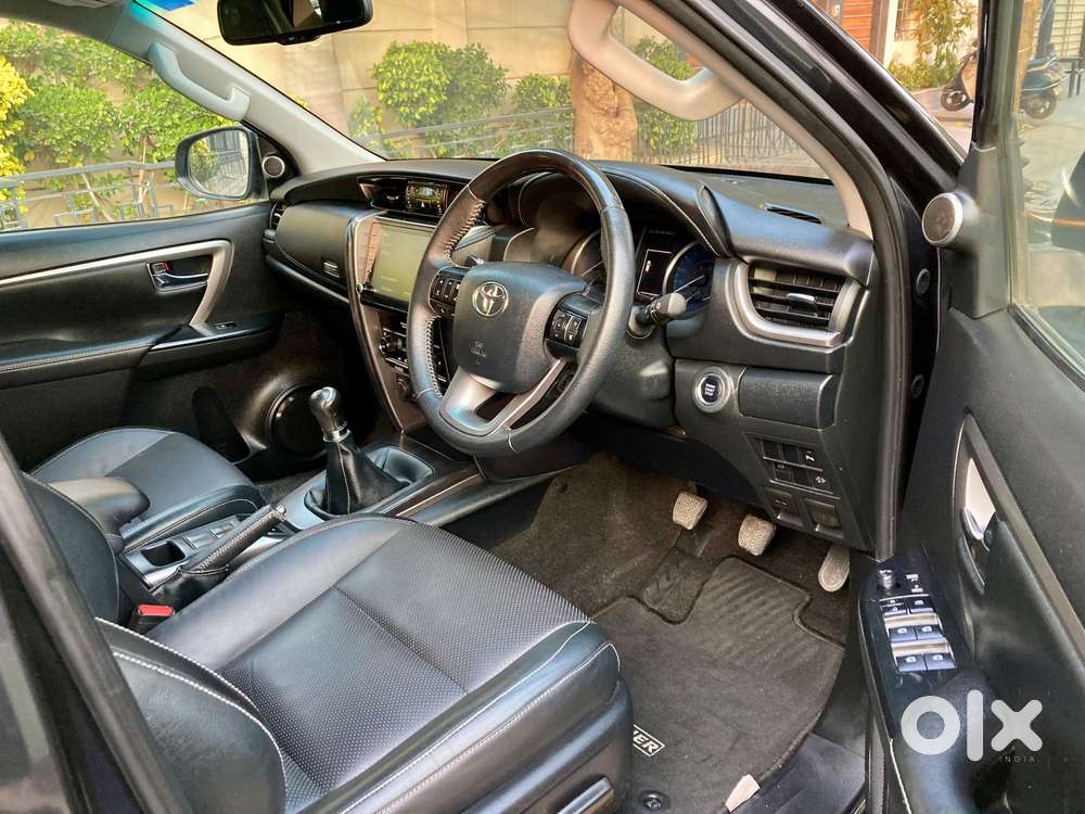 Toyota Fortuner [2021-ongoing] 2.8 2wd Diesel Mt, 2021, Diesel