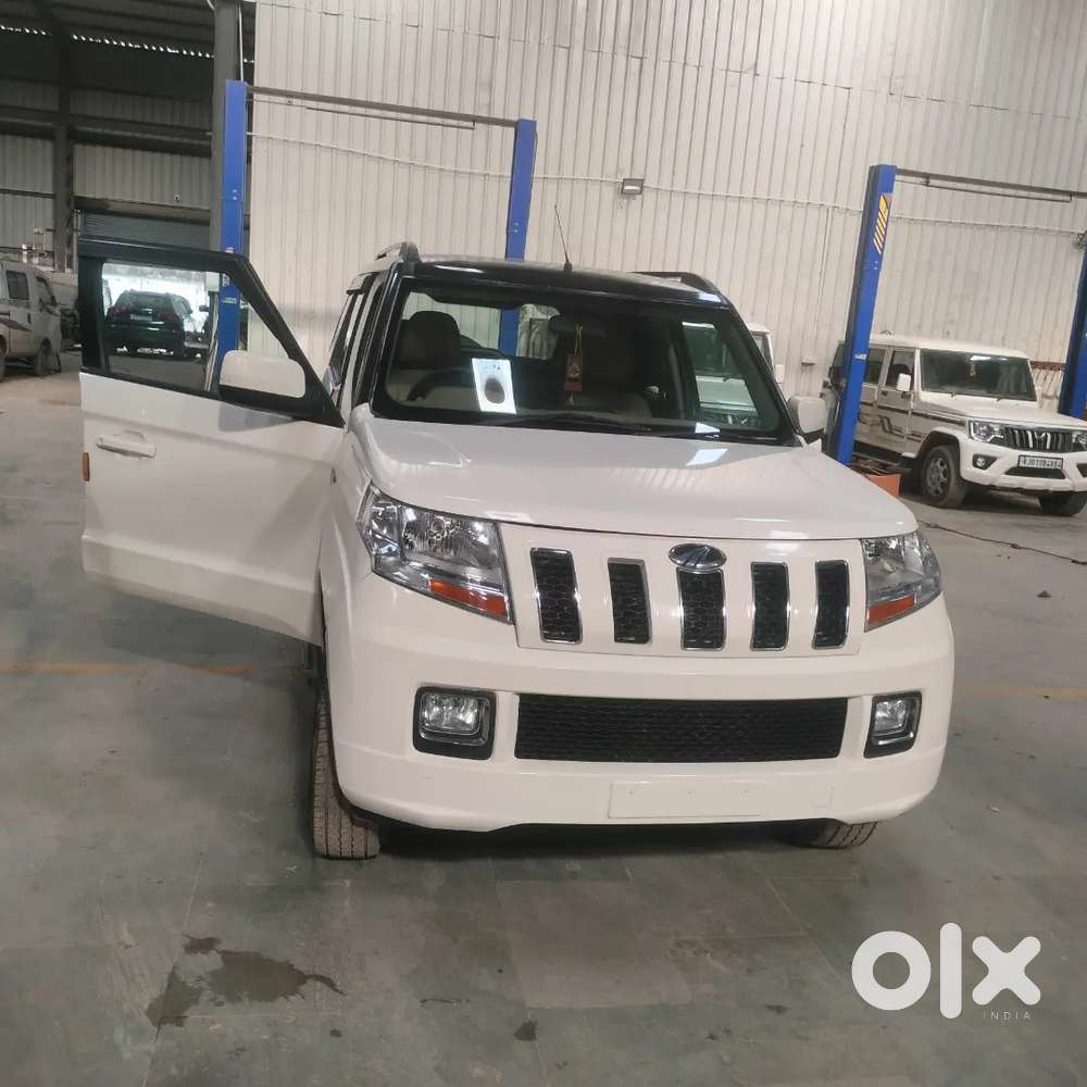 Mahindra Tuv 300 2016 Diesel 103000 Km Driven