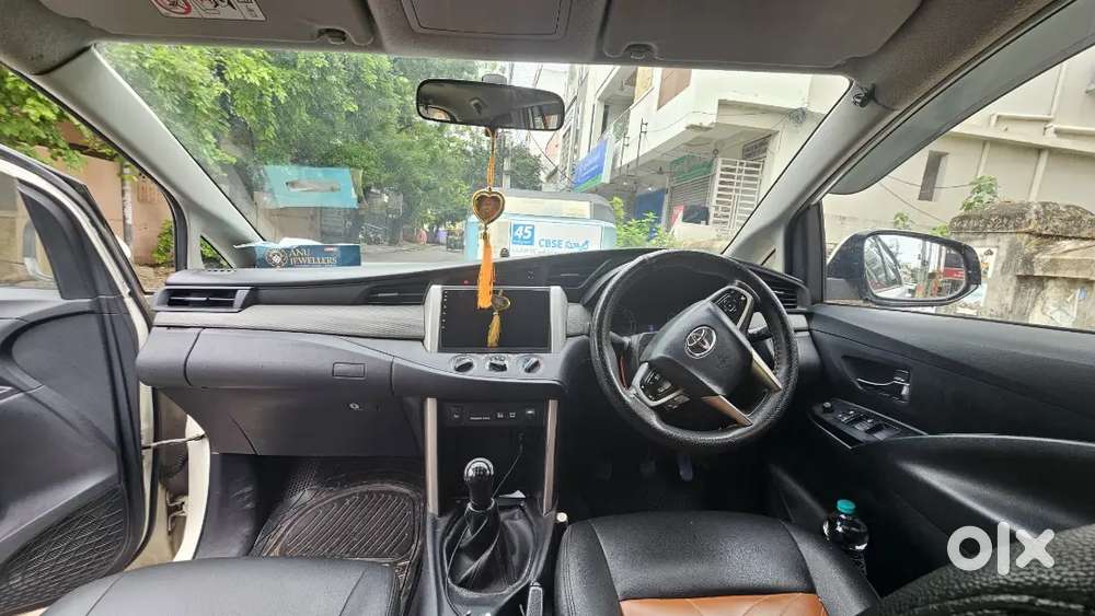 Toyota Innova Crysta 2018