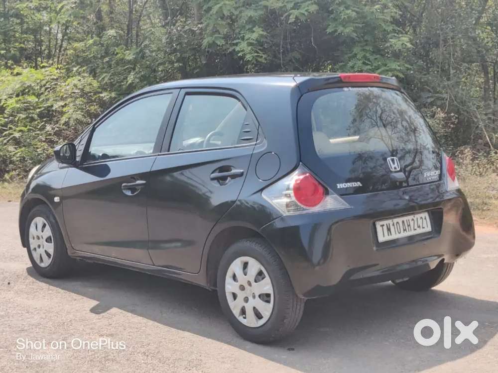 Honda Brio 2012 Petrol Well Maintained