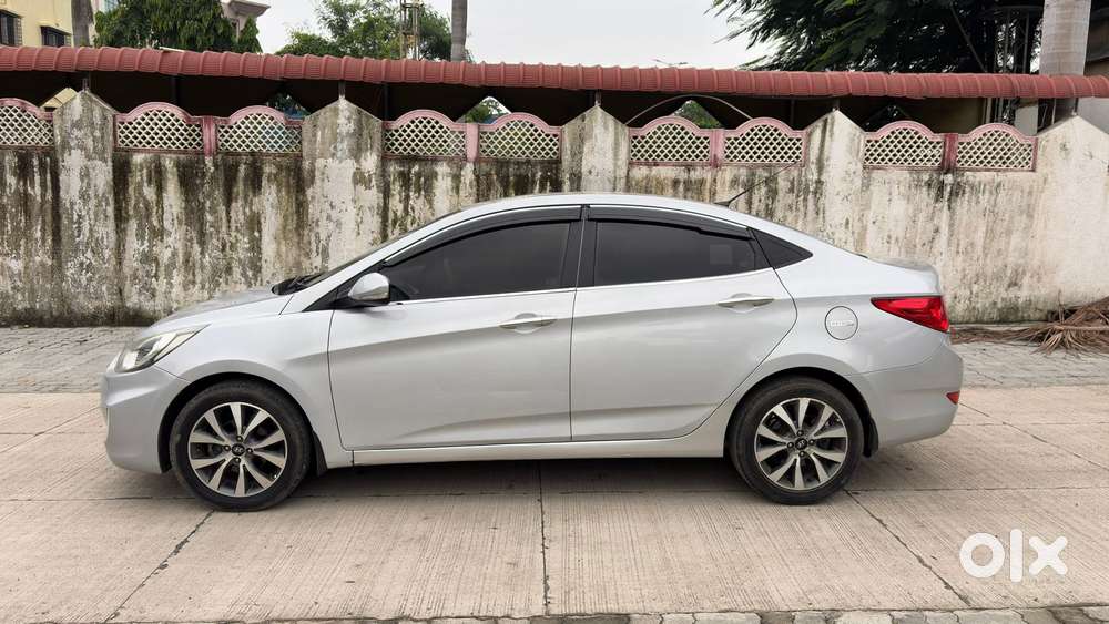 Hyundai Verna Vtvt 1.6 Sx, 2013, Petrol