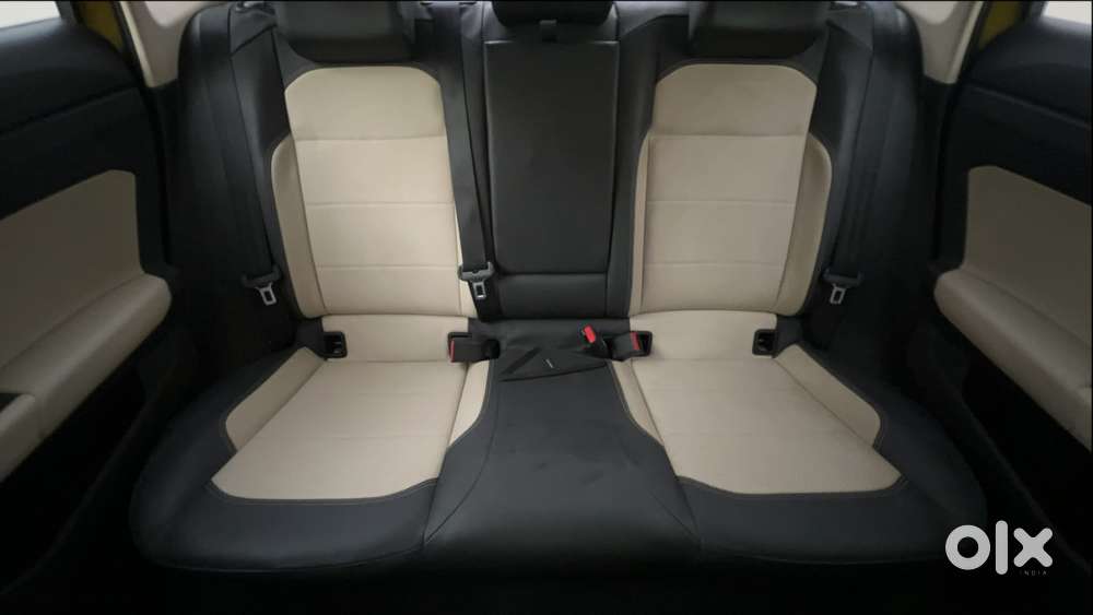 Volkswagen Virtus 1.0 Topline Tsi At, 2022, Petrol