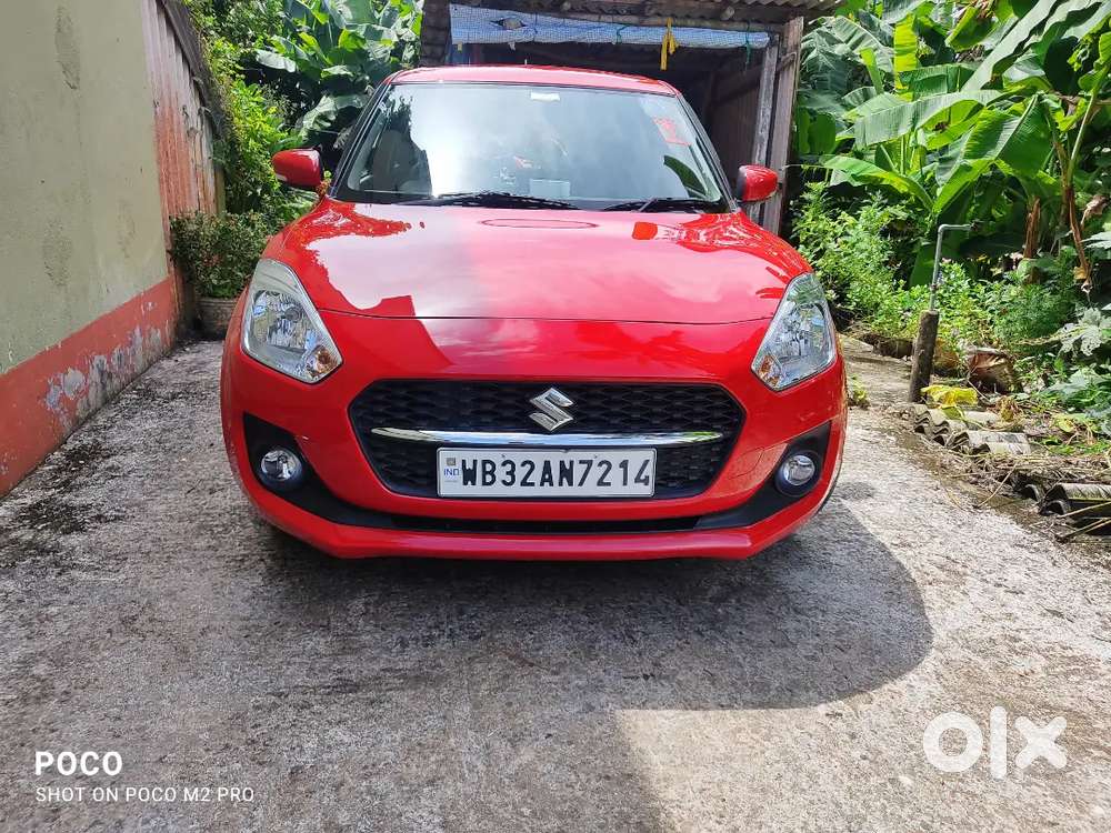 New Maruti Suzuki Swift (automatic) 2023...1156 Km Driven