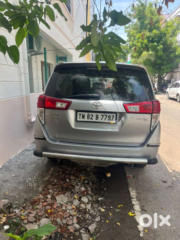Toyota Innova Crysta 2016 Diesel Manual