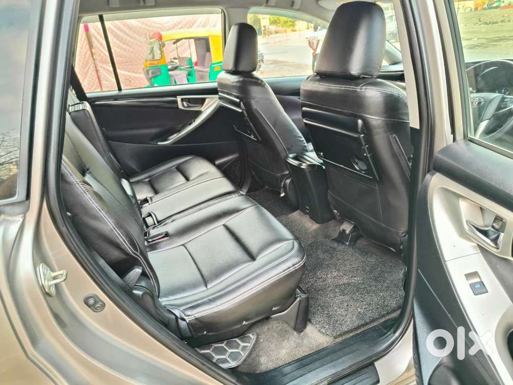 Toyota Innova Crysta 2.4 V 8 Str, 2018, Diesel