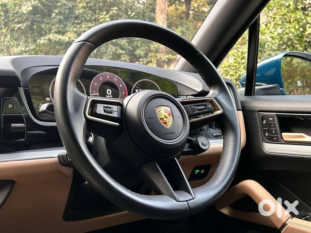 Porsche Cayenne Base, 2025, Petrol