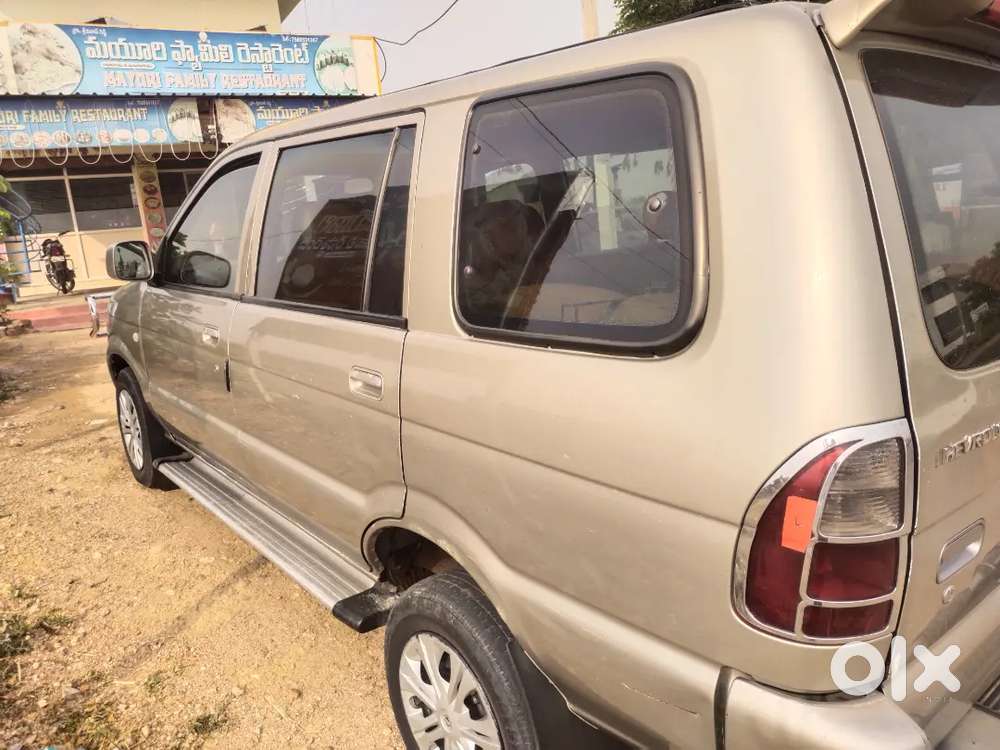 Chevrolet Tavera 2012 Diesel 300000 Km Driven