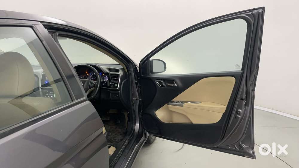 Honda City 1.5 Zx Cvt I-vtec, 2017, Petrol
