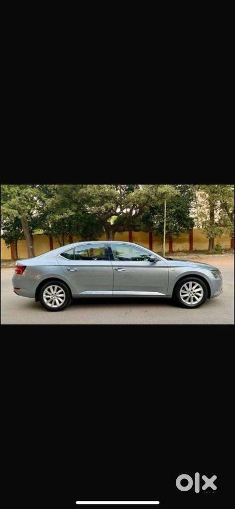 Skoda Superb Model 2017 Automatic Petrol