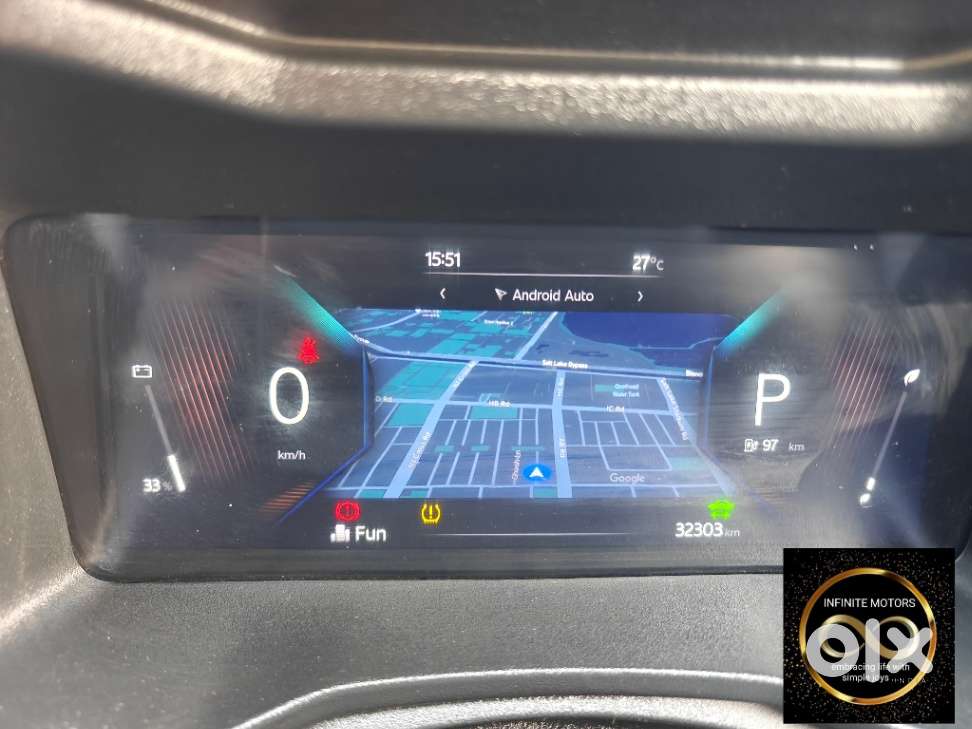 Mahindra Xuv400 Ev El Fast Charger Dt, 2024, Electric