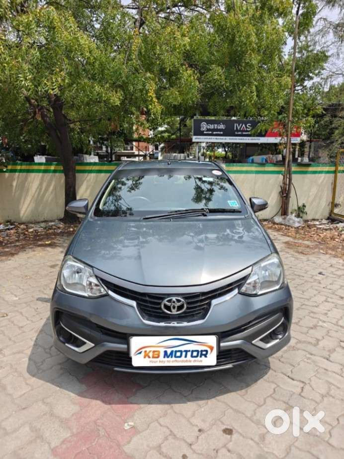 Toyota Etios 1.5 V, 2017, Petrol