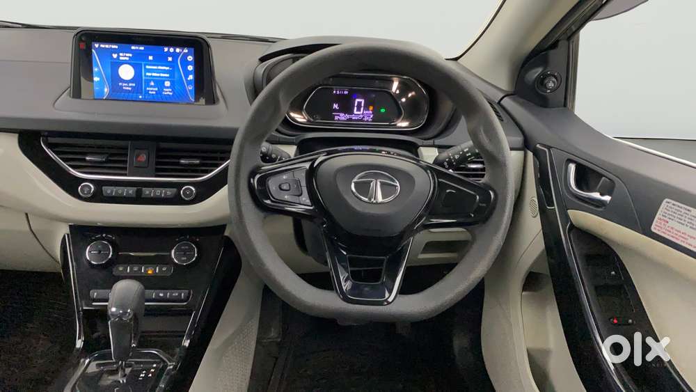 Tata Nexon 1.2 Revotron Xza Plus, 2020, Petrol