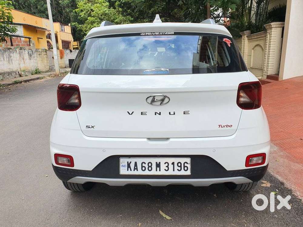 Hyundai Venue 1.0 SX (O) Turbo iMT, 2022, Petrol