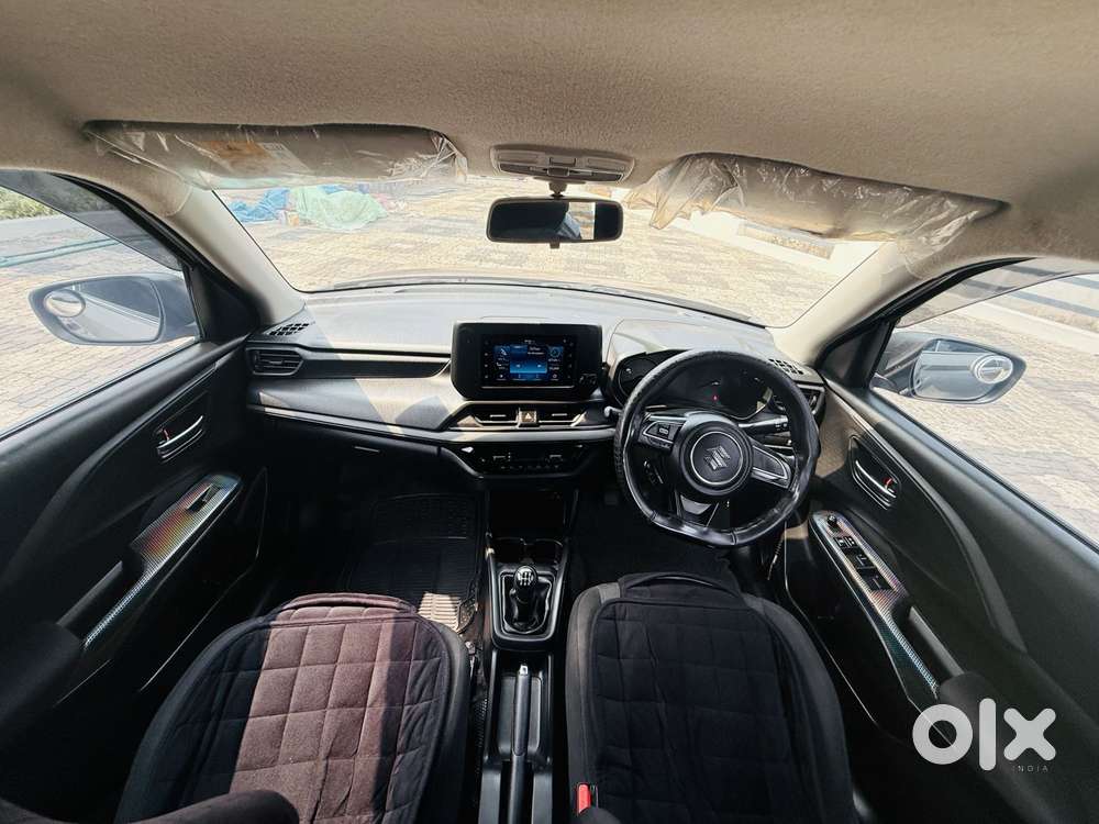 Maruti Suzuki Swift 1.2 Vxi (o), 2024, Petrol