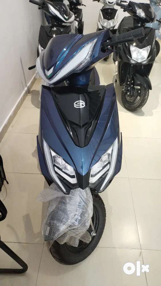 New bike good looking Scooters 1776886454