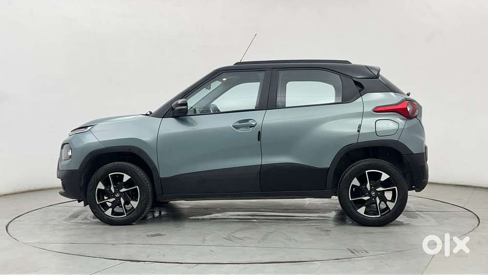 Tata Punch 1.2 Revotron Creative Amt Dual Tone, 2023, Petrol