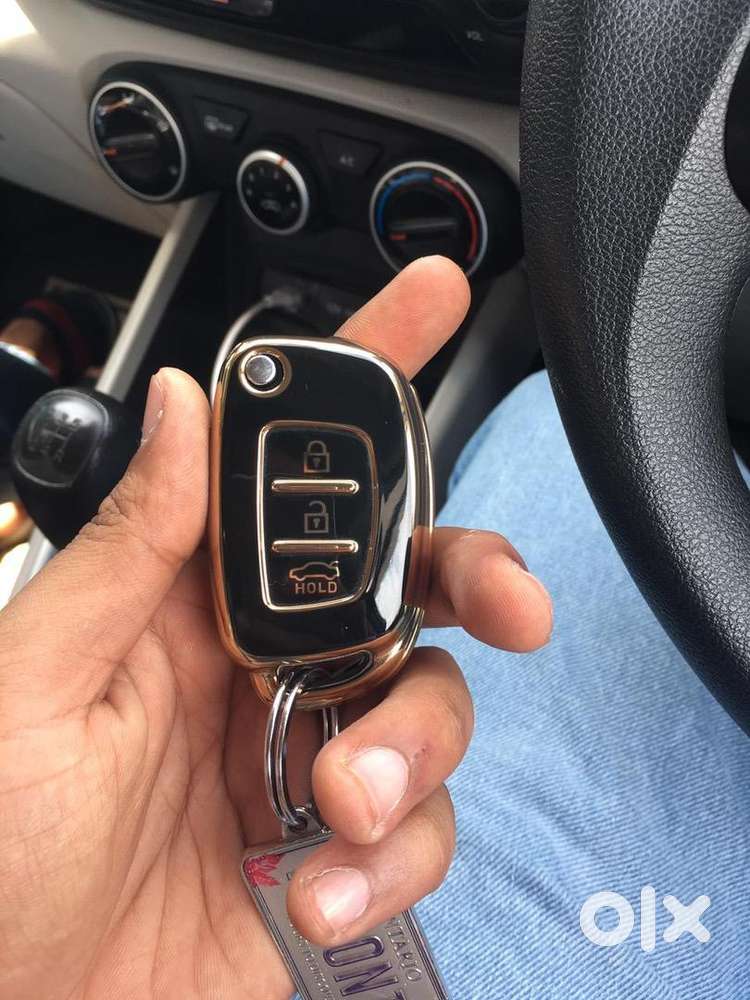 Hyundai Venue 2022 Petrol 30000 Km Driven