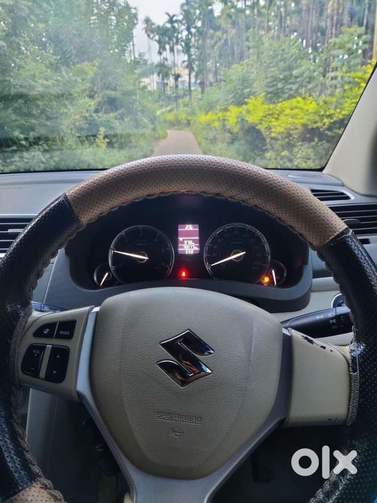 Maruti Suzuki Ertiga Zdi+ Shvs, 2017, Diesel