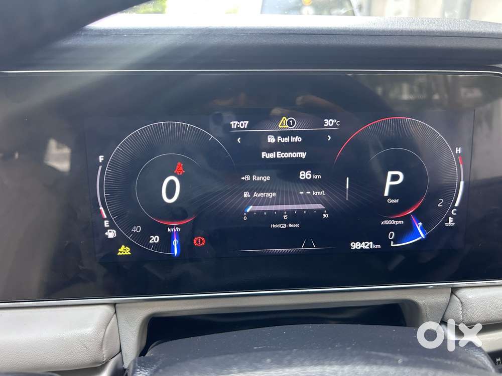 Mahindra Xuv700 2.2 Ax 7 Diesel At Luxury Pack Str, 2021, Diesel