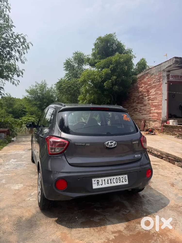 Hyundai Grand I10 2017 Sportz डीज़ल