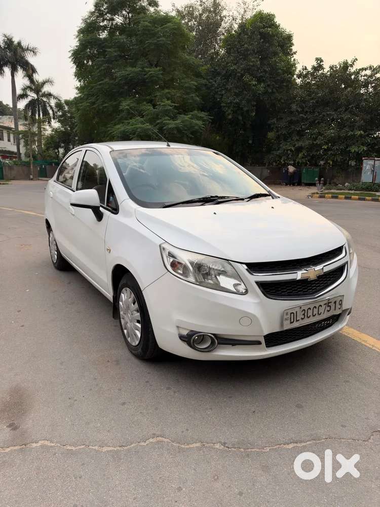 Chevrolet Sail, 2015, Petrol