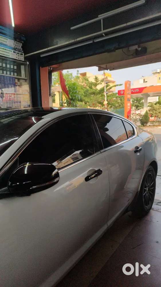 Jaguar Xf 2014 Diesel Well Maintained Km 96000 Driven Urgent Sell