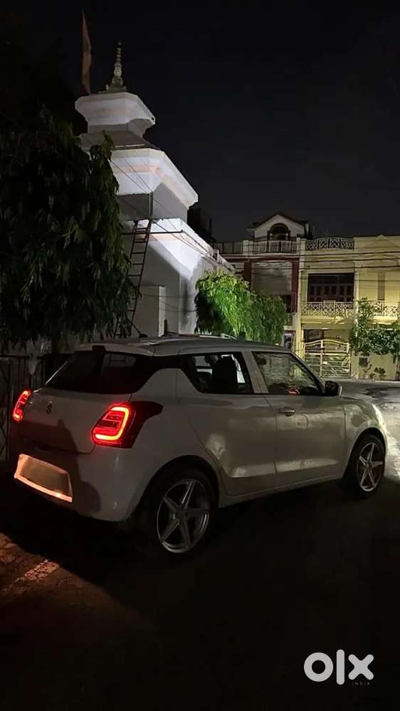 Maruti Suzuki Swift 2018 Petrol 64000 Km Driven