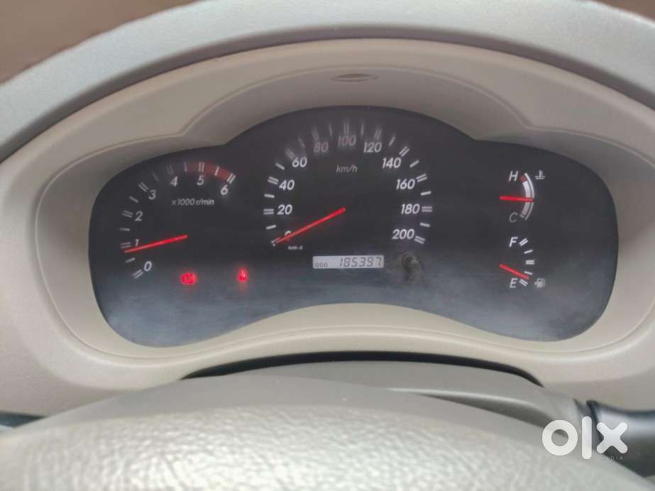 Toyota Innova 2.5 G (diesel) 8 Seater, 2010, Diesel